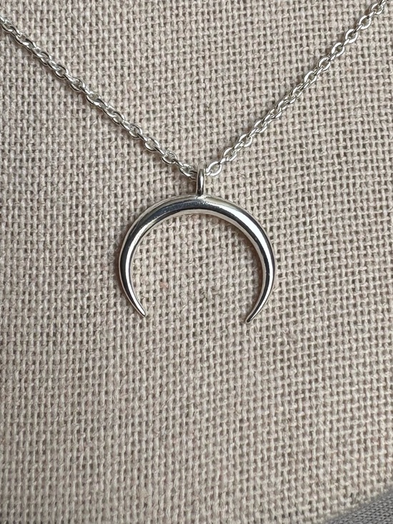 Jewelry - 925 Sterling Silver Crescent Moon Horn Pendant Necklace Inverted Horn Charm
